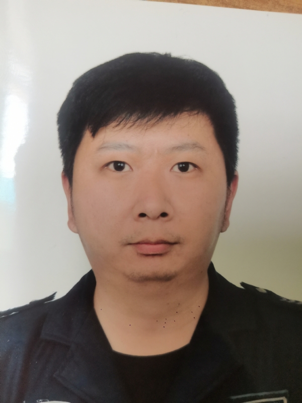 吕嘉的第一张照片--银川相亲服务中心