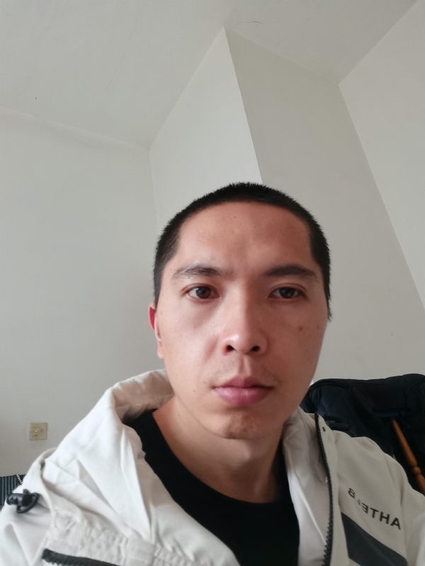 至诚的第一张照片--银川相亲服务中心