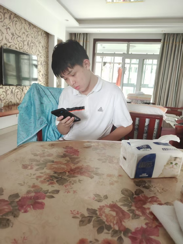 铁在烧的第一张照片--银川相亲服务中心