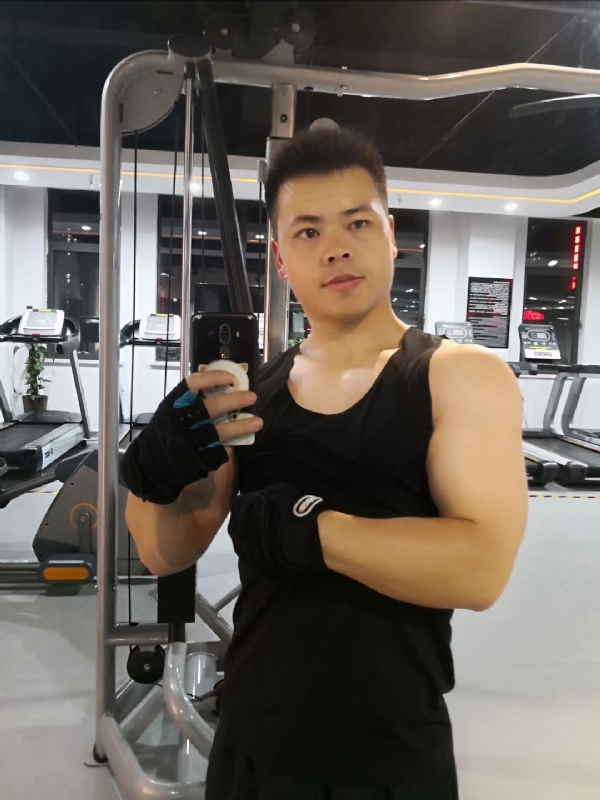 范迪塞尔的第二张照片--银川相亲服务中心