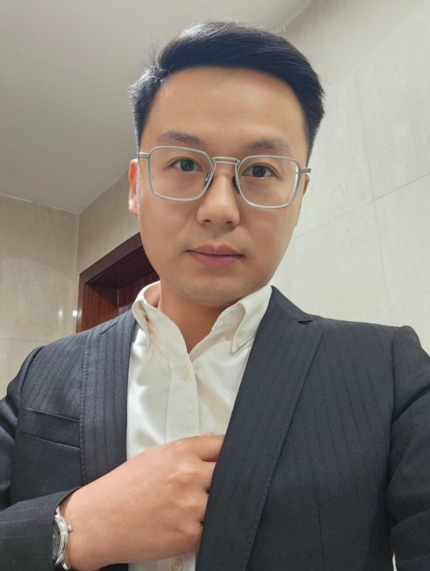 遥望的第一张照片--银川相亲服务中心