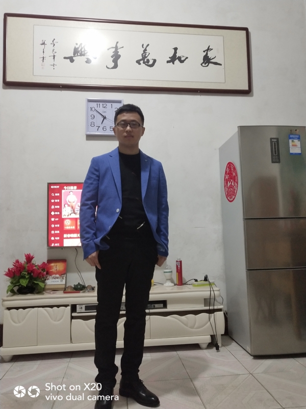 孤独的狼的第一张照片--银川相亲服务中心