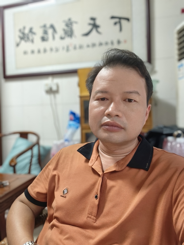 自强不息的第一张照片--银川相亲服务中心