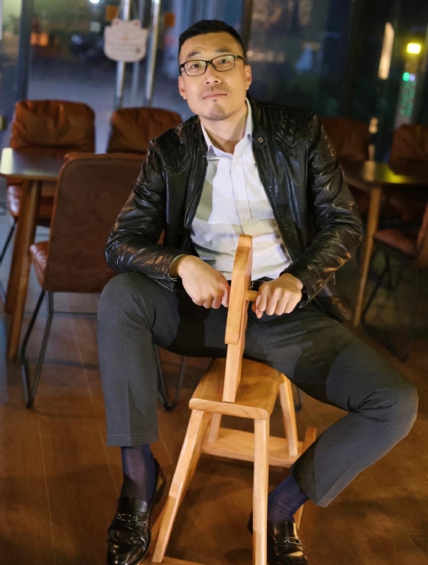Lee的第二张照片--银川相亲服务中心