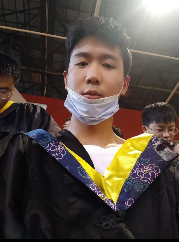 落落大方的第一张照片--银川相亲服务中心