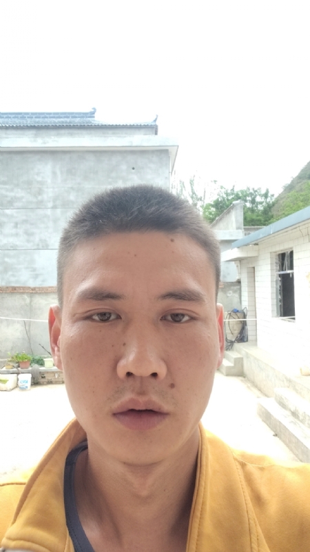简单点的第一张照片--银川相亲服务中心